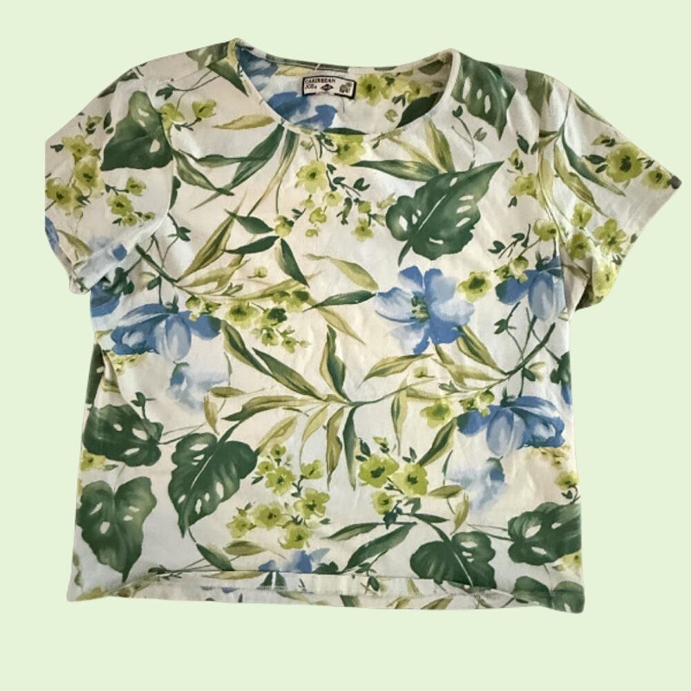 Caribbean Joe Tropical Floral T-Shirt Womens Botanical Print Vintage Y2K Tee